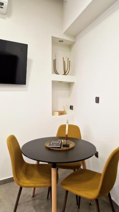 Faronita - Luxury Apt In The Heart Of กาลามาตา ภายนอก รูปภาพ