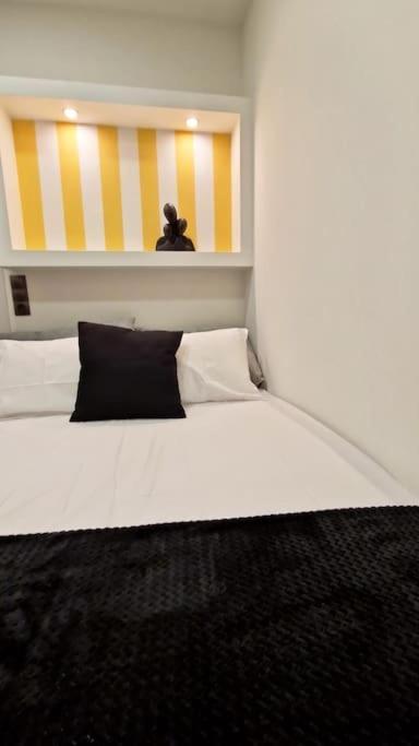 Faronita - Luxury Apt In The Heart Of กาลามาตา ภายนอก รูปภาพ